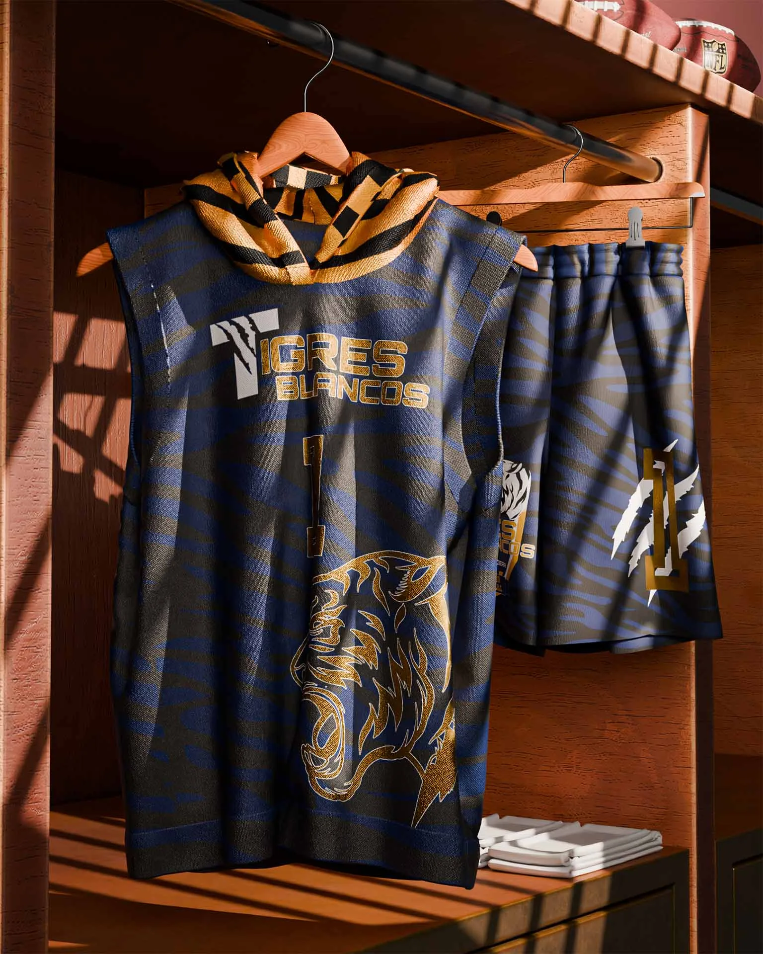 El mismo uniforme de tochito, en clóset.